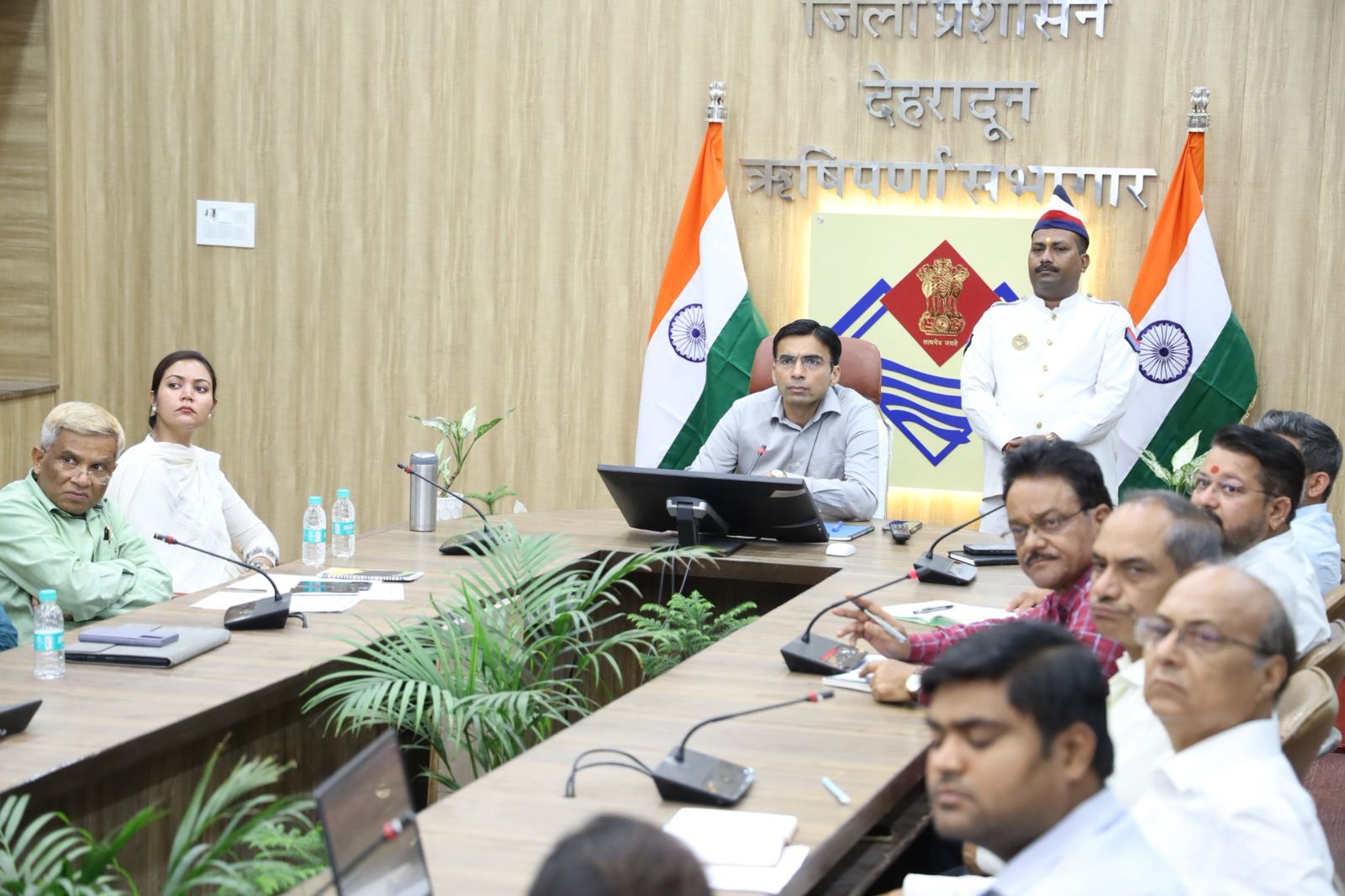 मा० सीएम की प्रेरणा से स्मार्ट सिटी प्रोजेक्ट को धरातल पर उतारने के लिए जिला प्रशासन प्रतिबद्व।