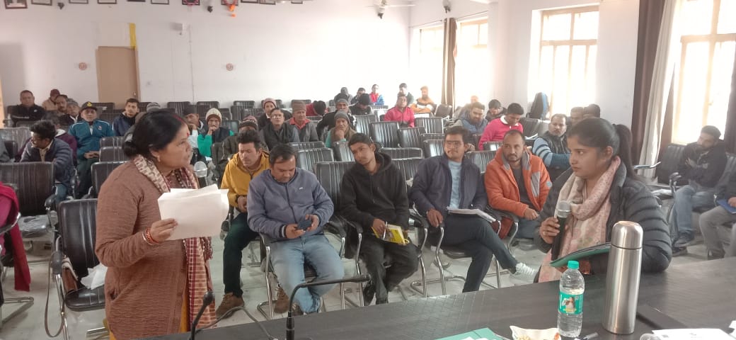 जन-जन की सरकार, जन-जन के द्वार कार्यक्रम में सडक,बिजली,पानी के साथ भालुओं और तेंदुओं की रही अधिकांश शिकायतें