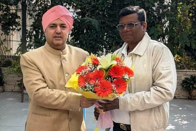 उत्तराखंड क्रिकेट की उड़ान को नई पंख: महंत देवेंद्र दास से भावपूर्ण मुलाकात में महिम वर्मा ने साझा किए राज्य क्रिकेट के स्वर्णिम सफर के किस्से