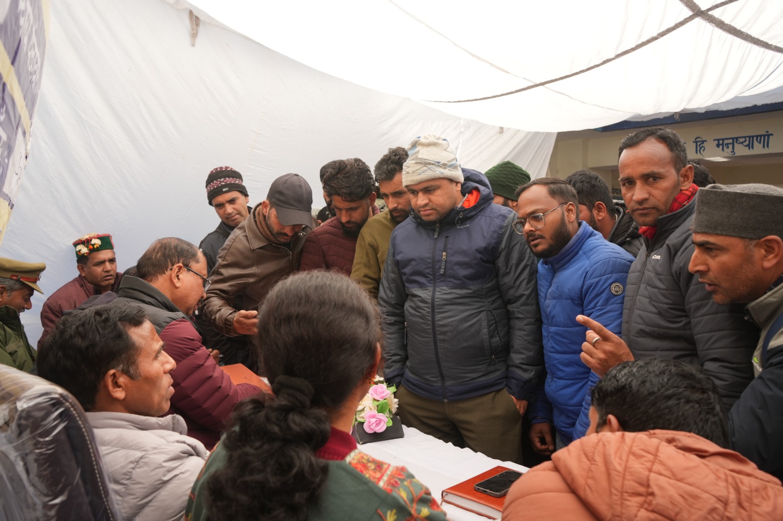 मुख्यमंत्री धामी का संकल्प, ज़मीनी अमलः कथियान जनसेवा शिविर से मिली जनता को राहत