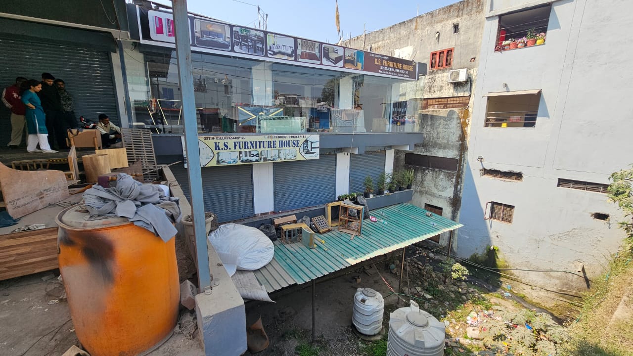 नियम विरूद्व अवैध निर्माणों पर एमडीडीए की सख्त कार्रवाई, दो व्यवसायिक निर्माण सील