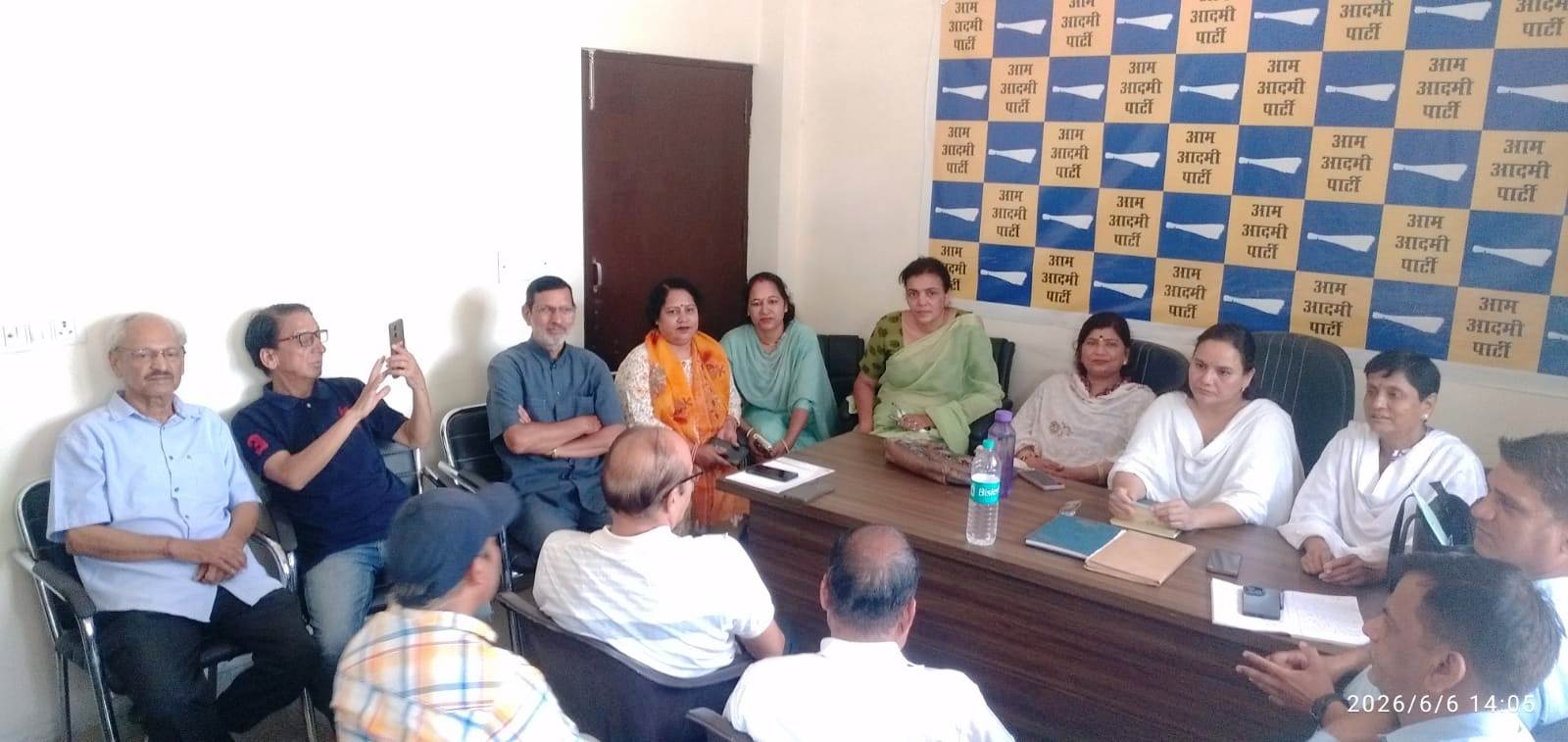 आप उत्तराखंड: महानगर कार्यकर्ता सम्मेलन और SIR अभियान को लेकर महत्वपूर्ण बैठक संपन्न